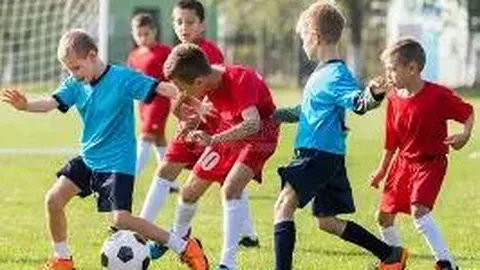 西蒙斯20分高效，开拓者半场领先爵士3分